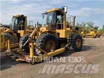 CAT 824C Колесни товарачи