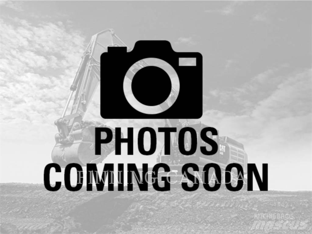 CAT 825C Уплътнители за почва

