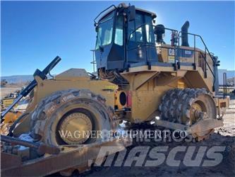 CAT 825K Колесни товарачи