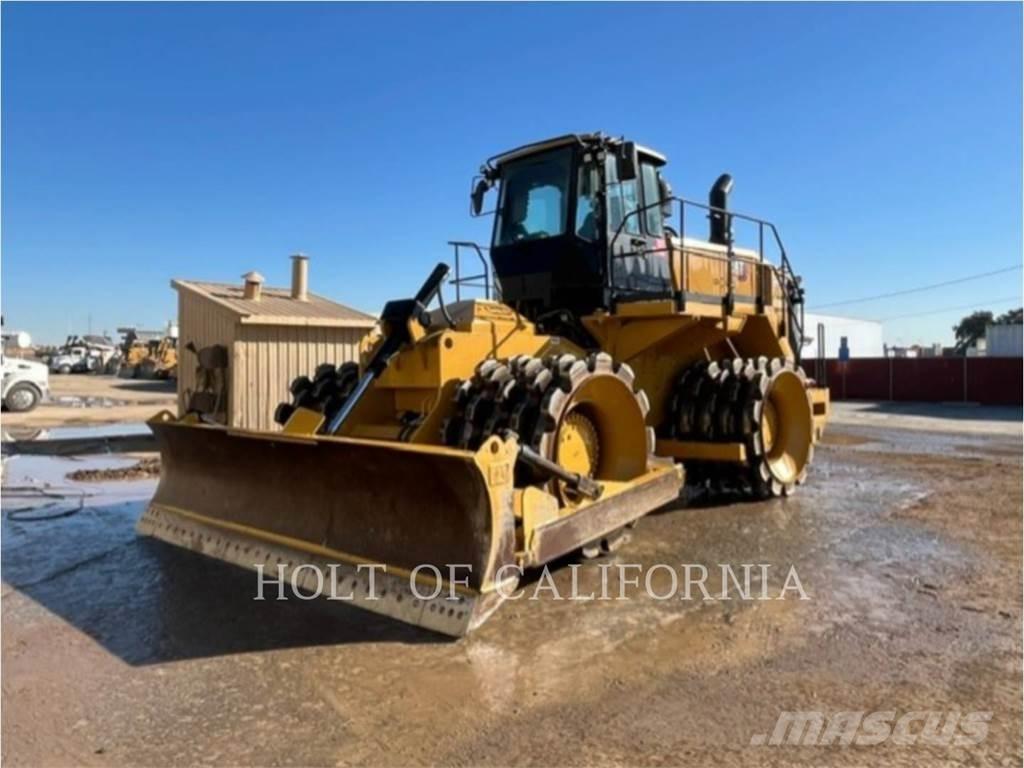 CAT 825K Уплътнители за почва
