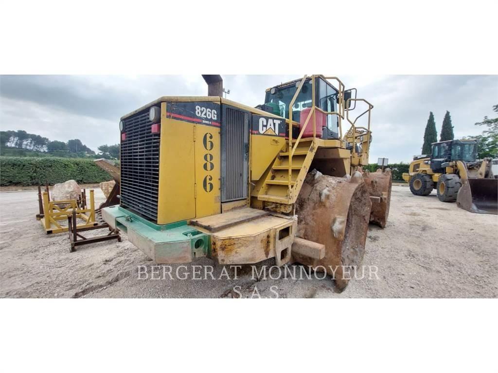 CAT 826G Колесни булдозери
