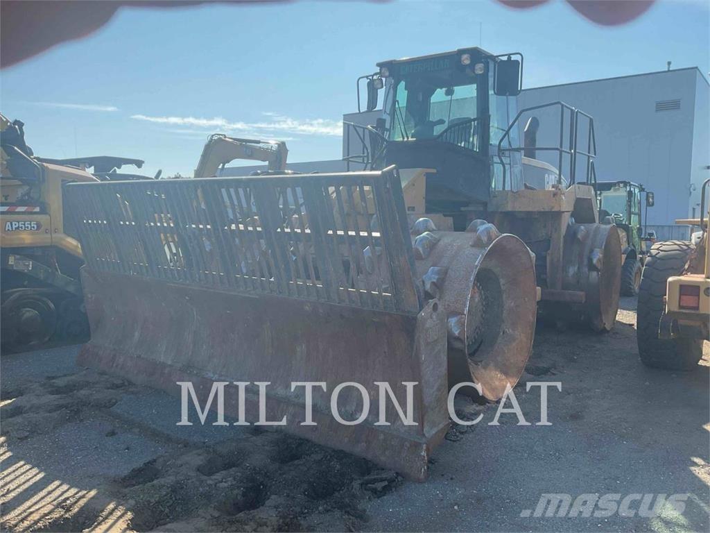 CAT 826G Уплътнители за почва
