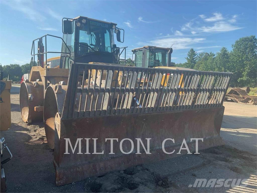 CAT 826G Уплътнители за почва
