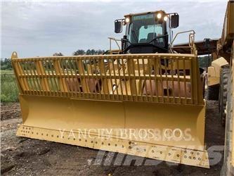 CAT 826H Уплътнители за почва
