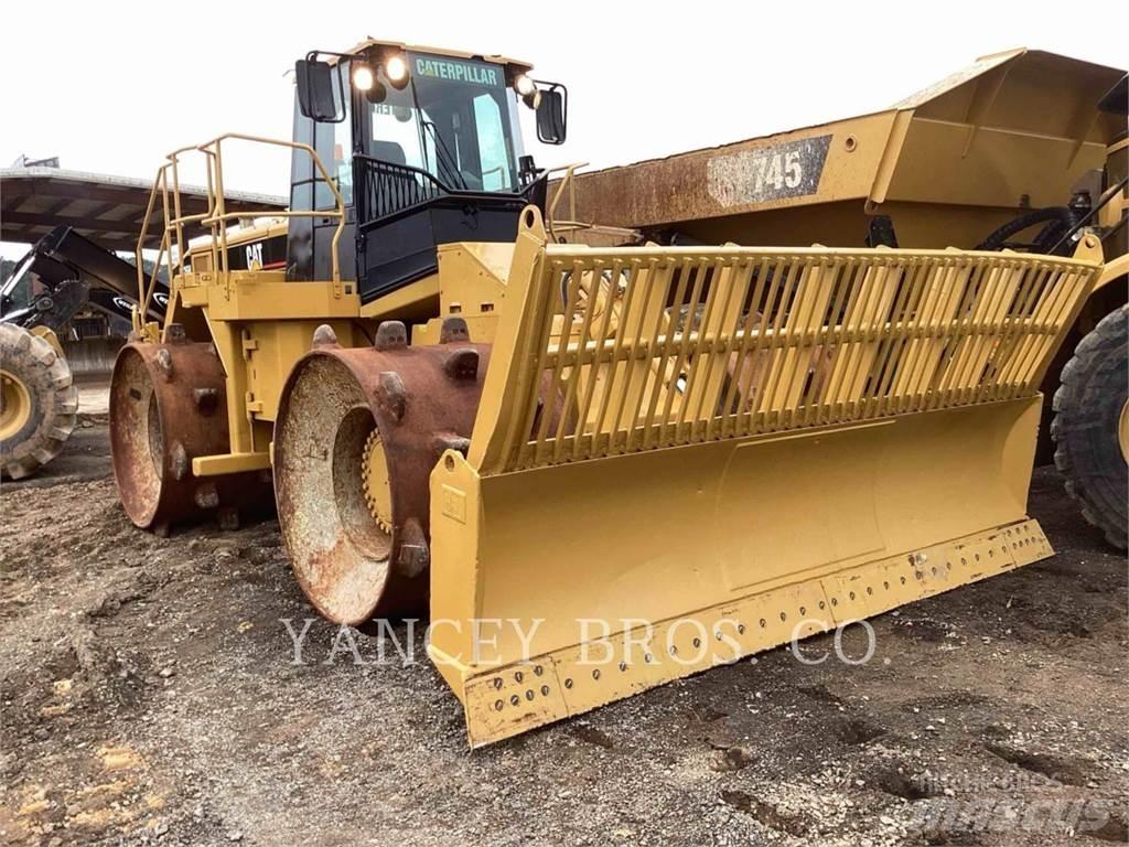 CAT 826H Уплътнители за почва
