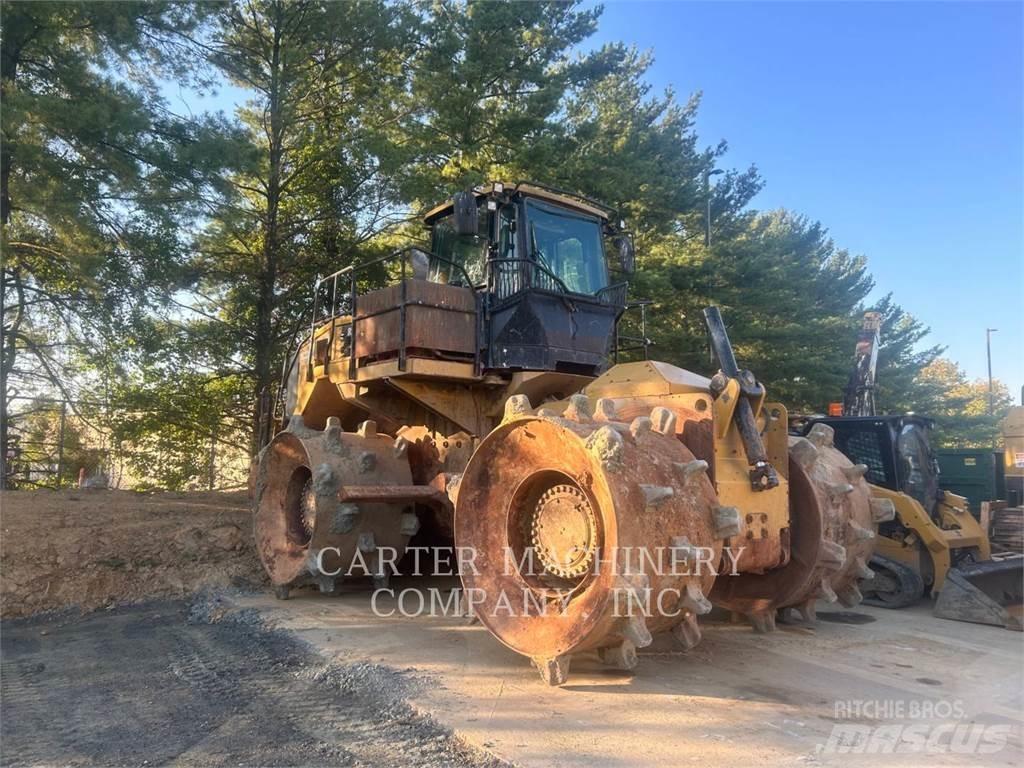 CAT 826K Уплътнители за почва

