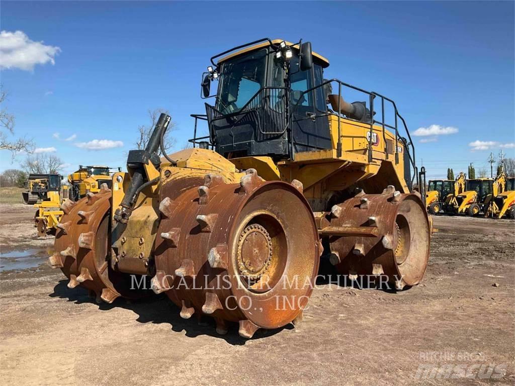 CAT 826K Уплътнители за почва
