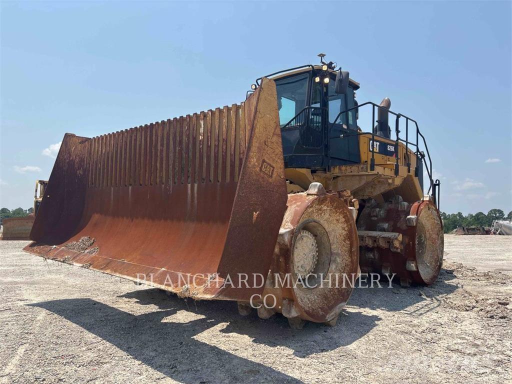 CAT 826K Уплътнители за почва
