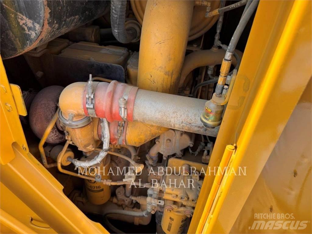 CAT 834H Колесни булдозери
