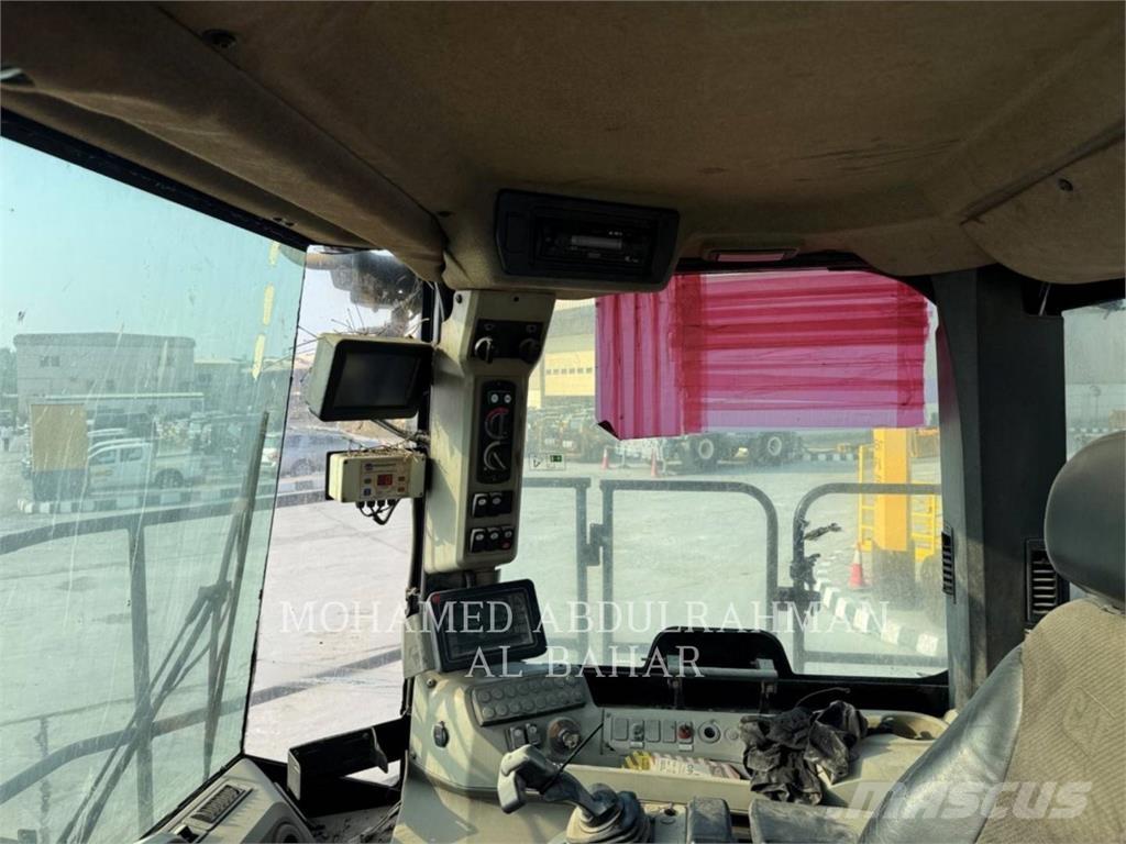 CAT 834K Колесни булдозери
