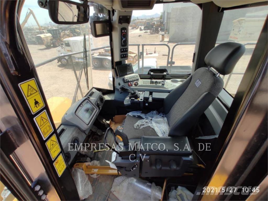 CAT 834KLRC Колесни булдозери
