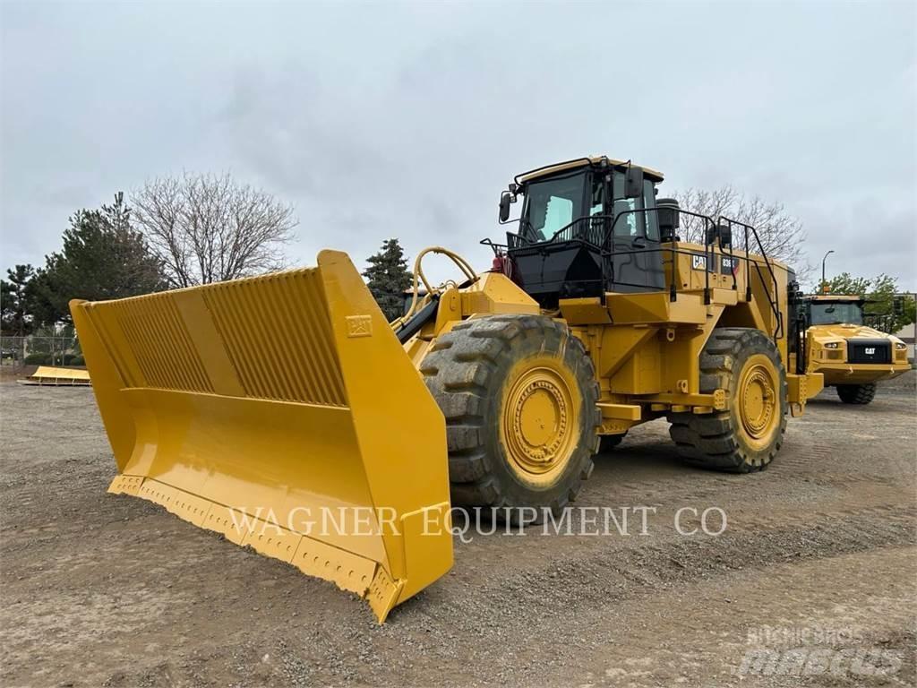 CAT 836K Колесни товарачи