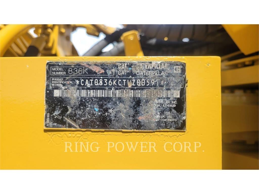 CAT 836K Уплътнители за почва
