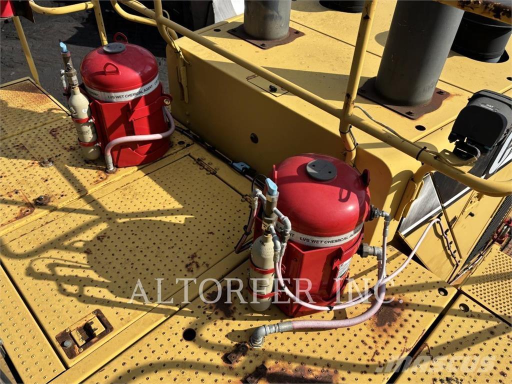 CAT 844H Колесни булдозери
