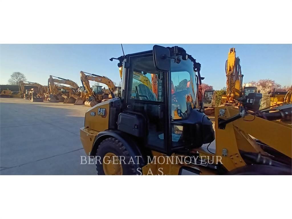 CAT 906 Колесни товарачи