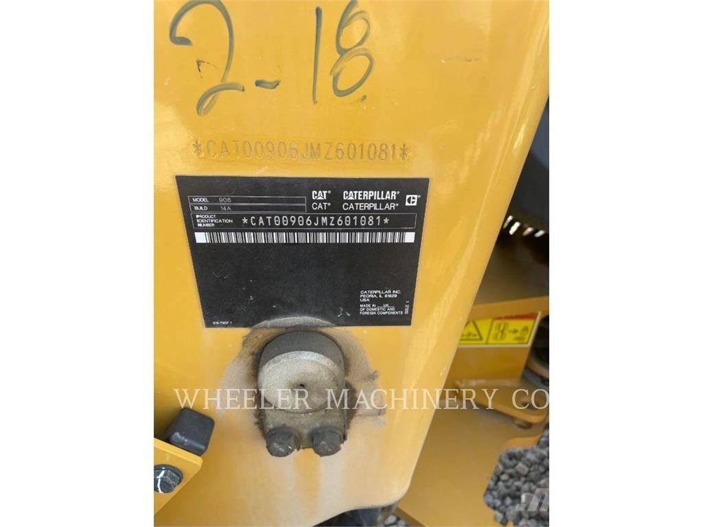 CAT 906 Колесни товарачи