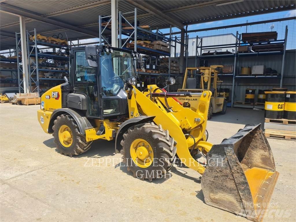 CAT 906-14 Колесни товарачи