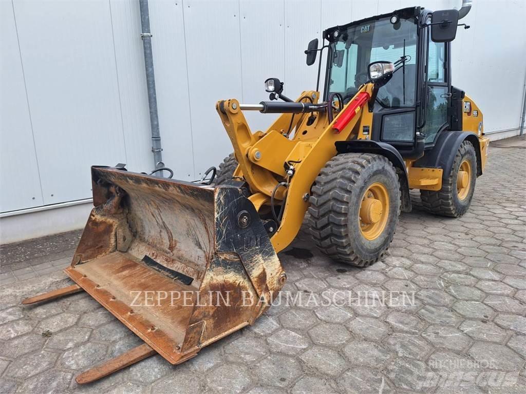 CAT 906-14 Колесни товарачи