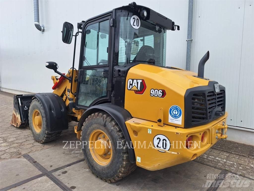 CAT 906-14 Колесни товарачи