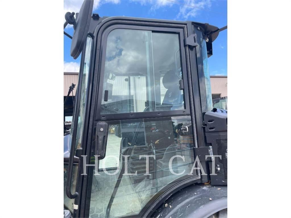 CAT 906 CAB Колесни товарачи