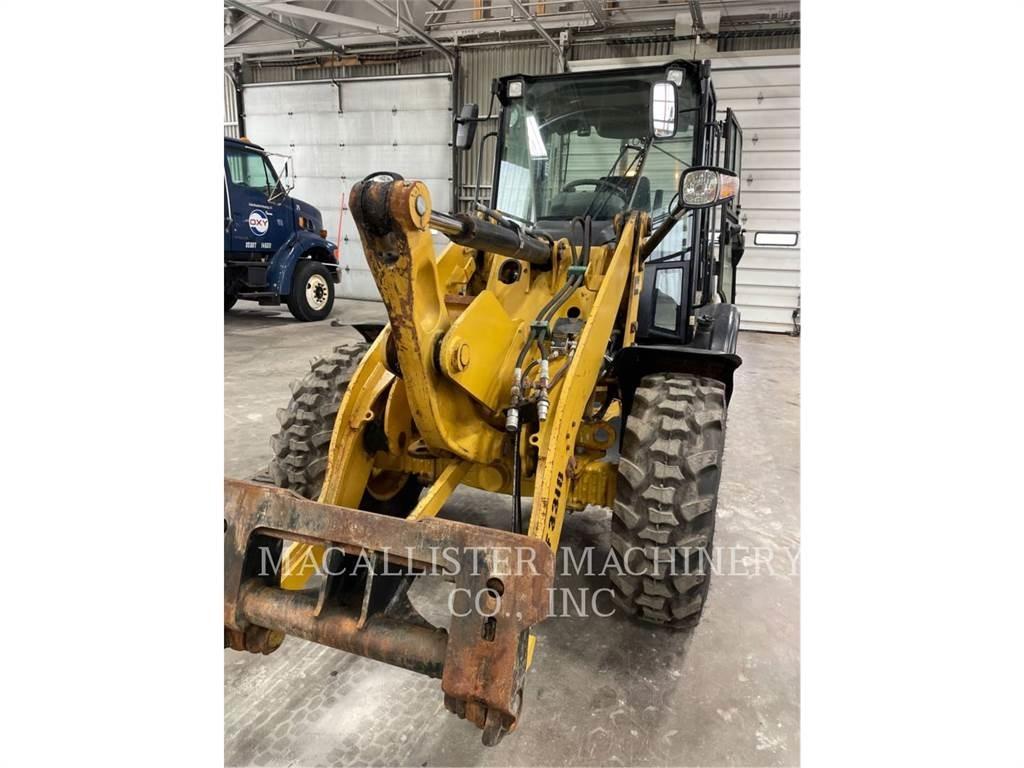 CAT 906H2 Колесни товарачи