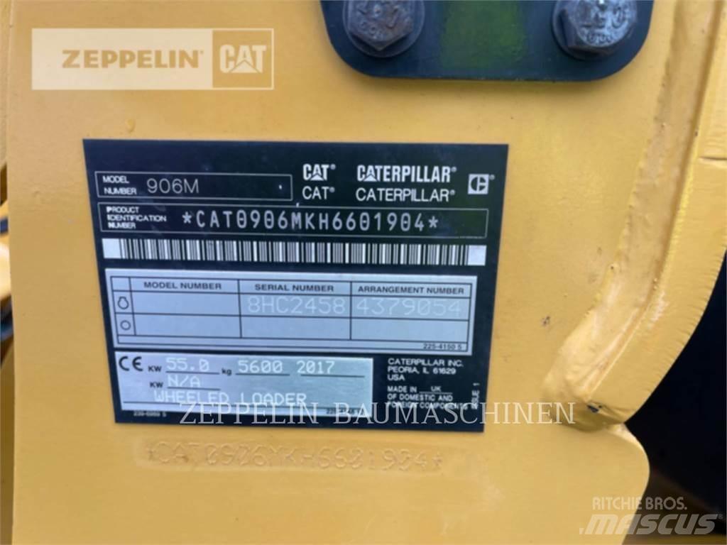 CAT 906M Колесни товарачи