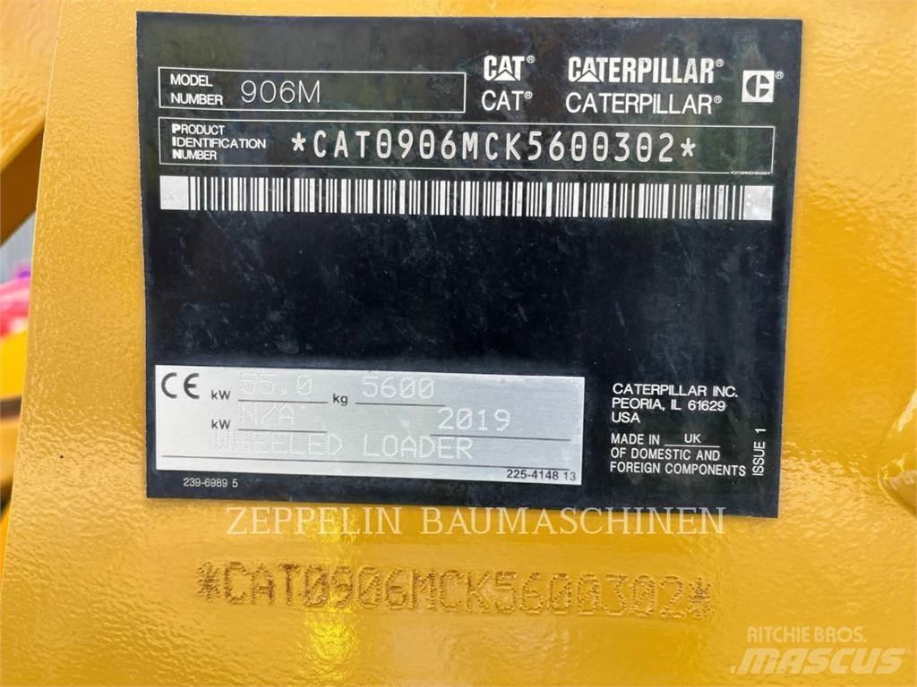 CAT 906M Колесни товарачи