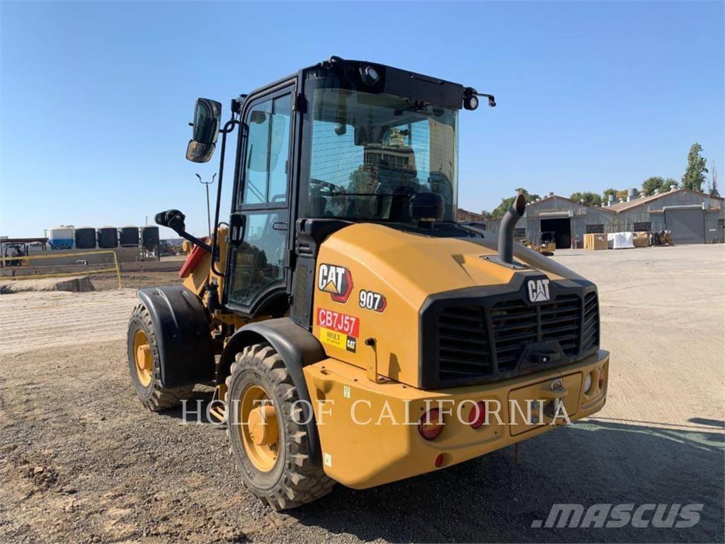 CAT 907 Колесни товарачи