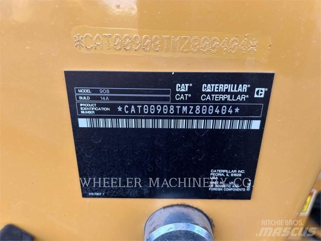 CAT 908 Колесни товарачи