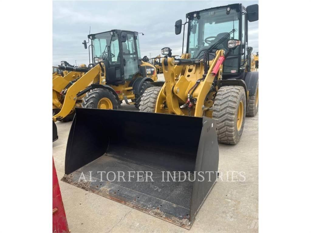 CAT 908-14 Колесни товарачи