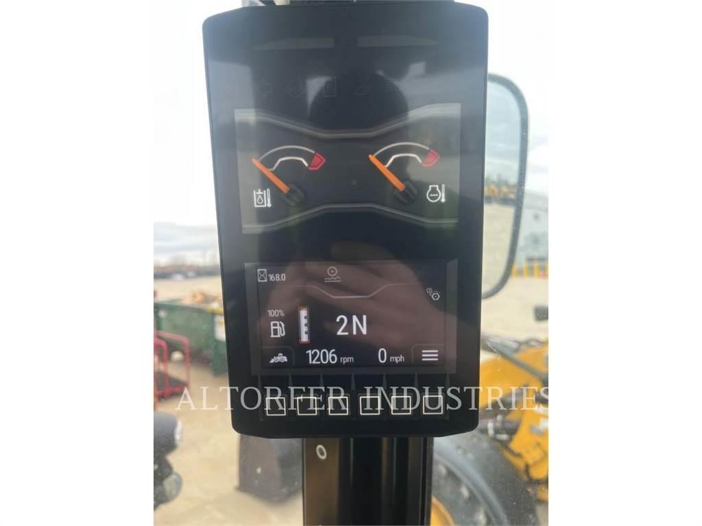 CAT 908-14 Колесни товарачи