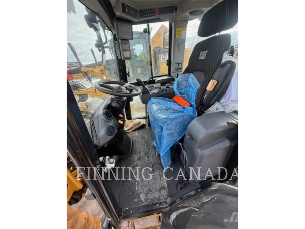 CAT 908-14 Колесни товарачи