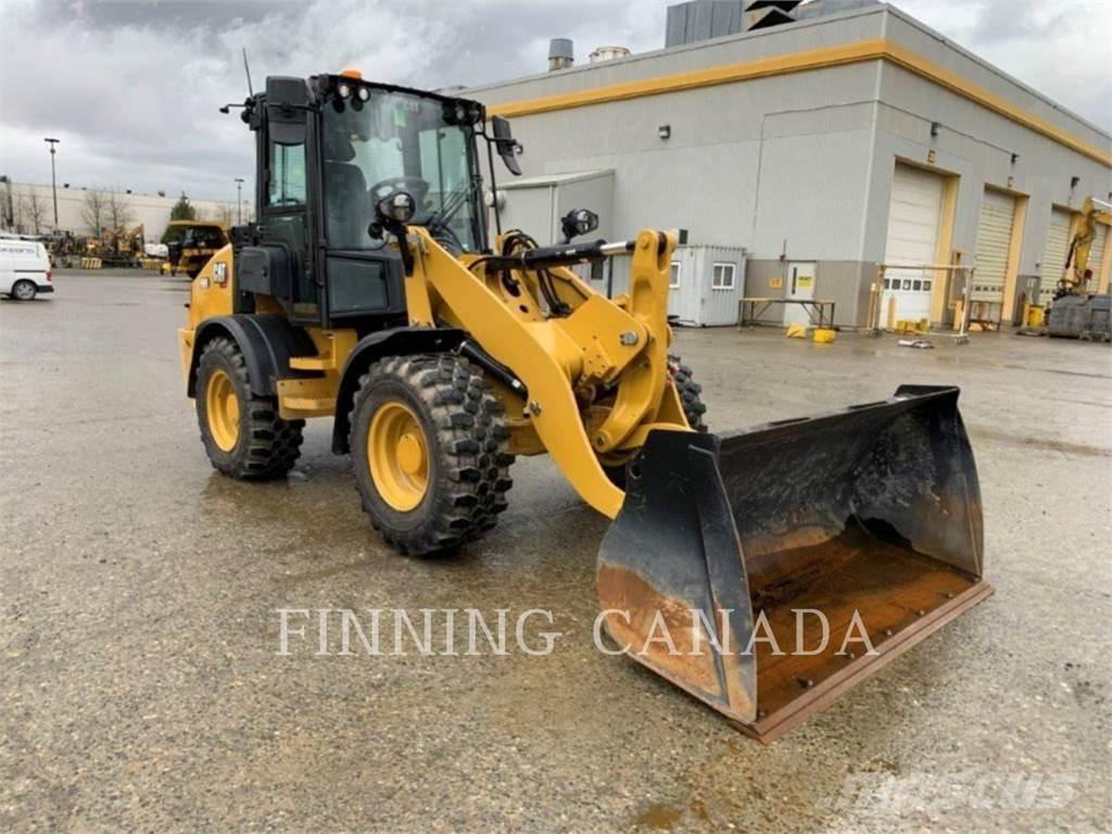 CAT 908-14 Колесни товарачи