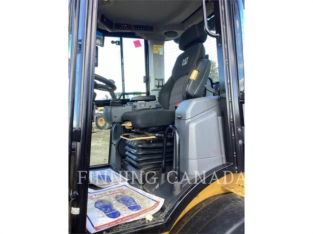 CAT 908-14 Колесни товарачи