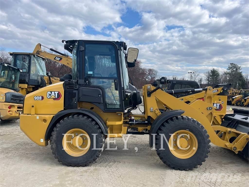 CAT 908-14 Колесни товарачи