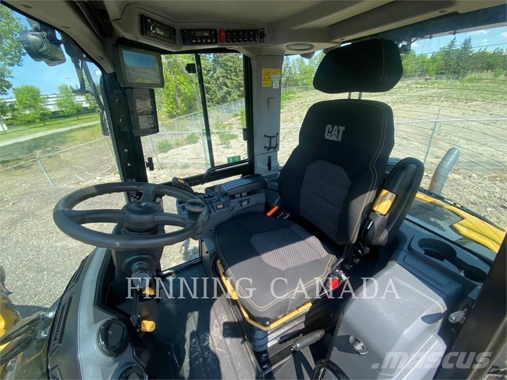 CAT 908-14 Колесни товарачи