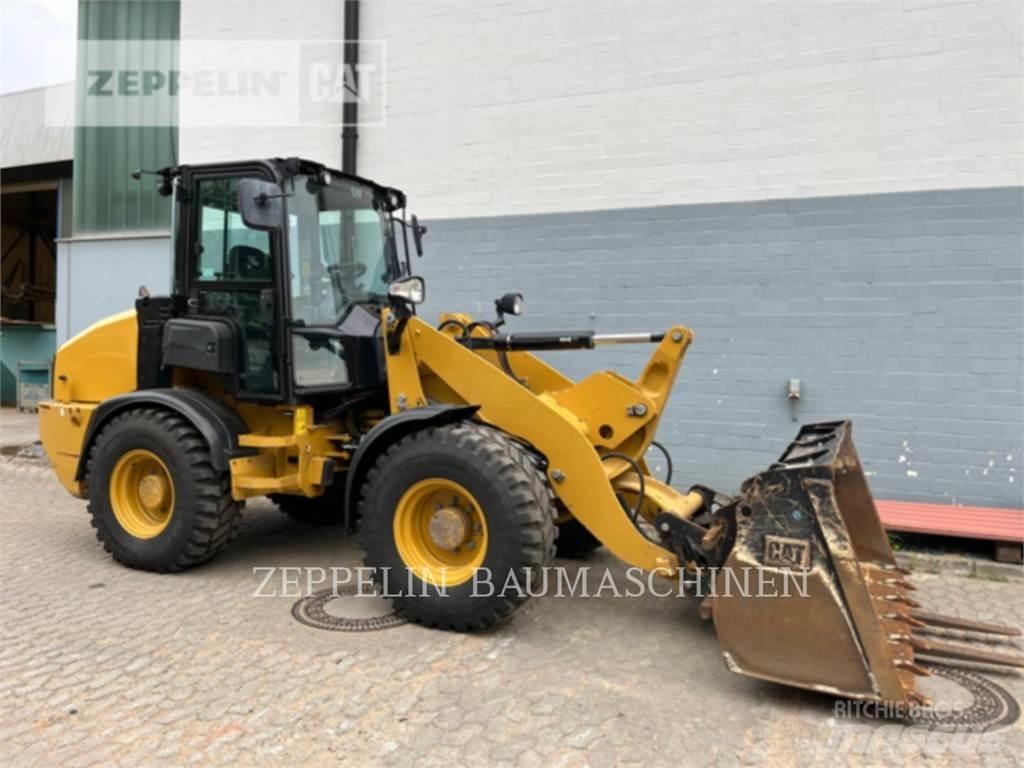 CAT 908-14 Колесни товарачи