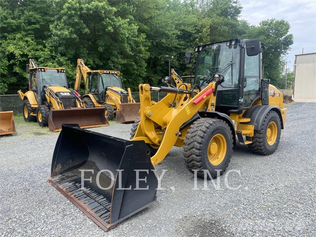 CAT 908-14 Колесни товарачи