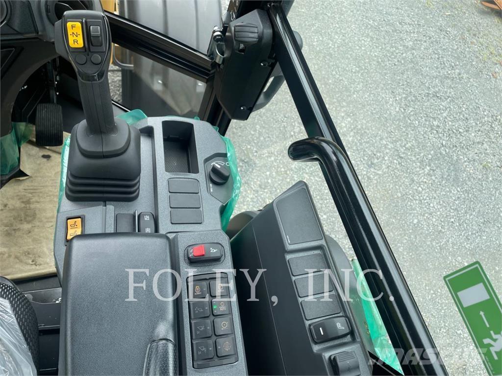 CAT 908-14 Колесни товарачи