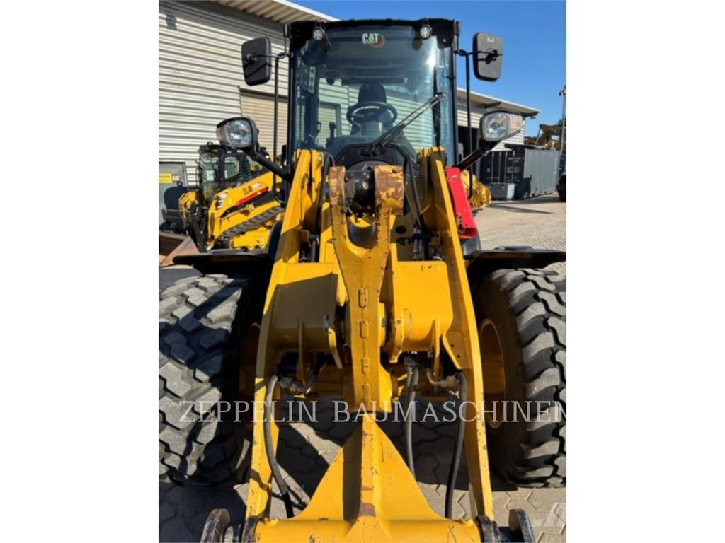 CAT 908-14 Колесни товарачи