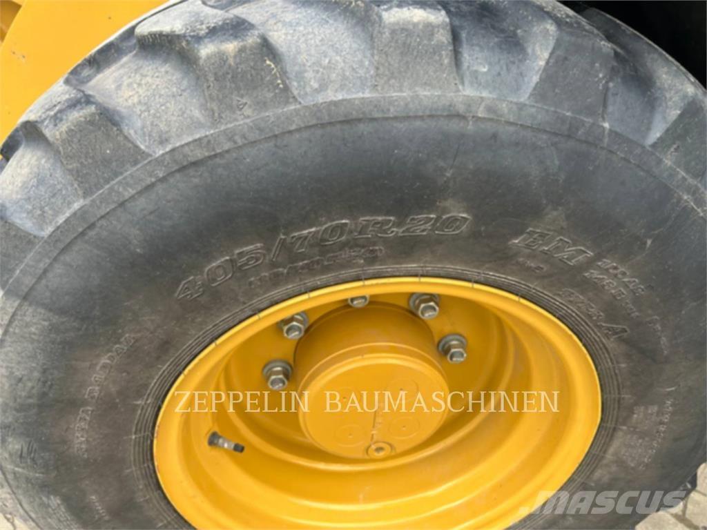 CAT 908-14 Колесни товарачи