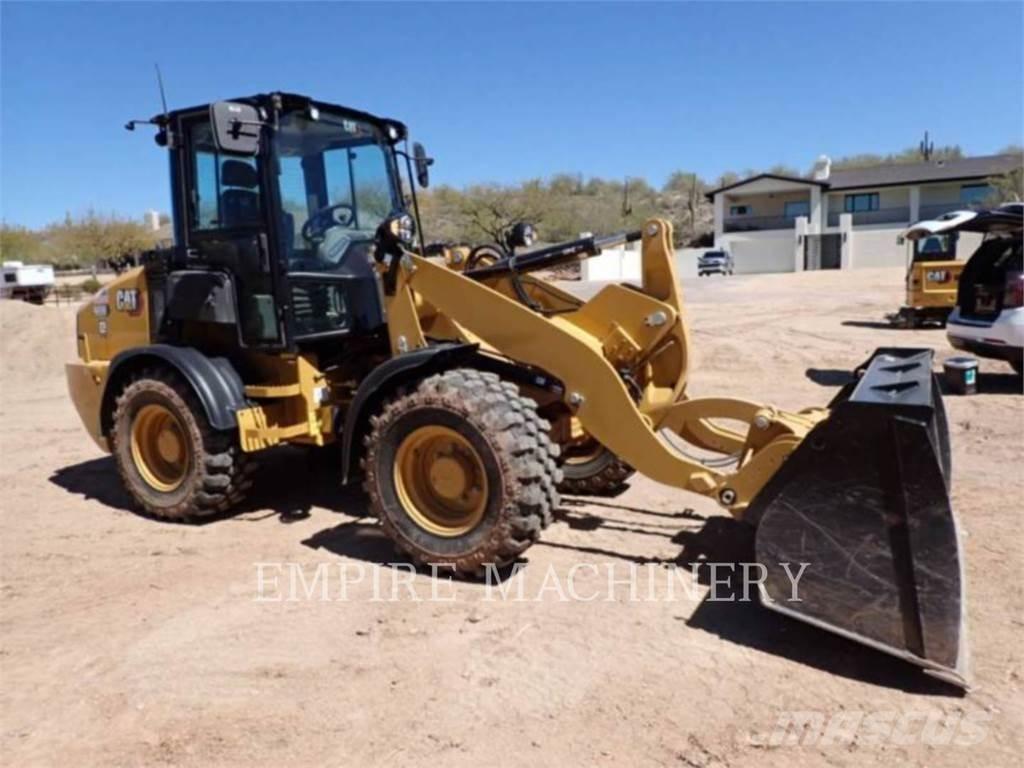 CAT 908-14 CA Колесни товарачи