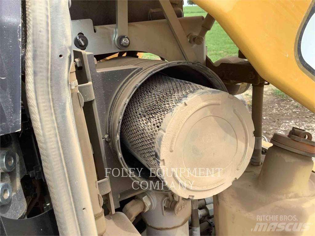 CAT 908-14HL Колесни товарачи