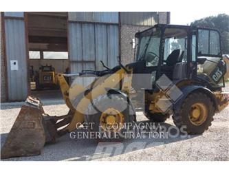 CAT 908H Колесни товарачи