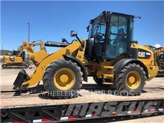CAT 908M Колесни товарачи