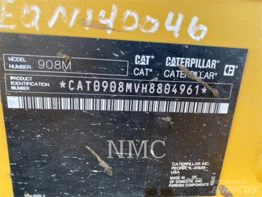 CAT 908M Колесни товарачи