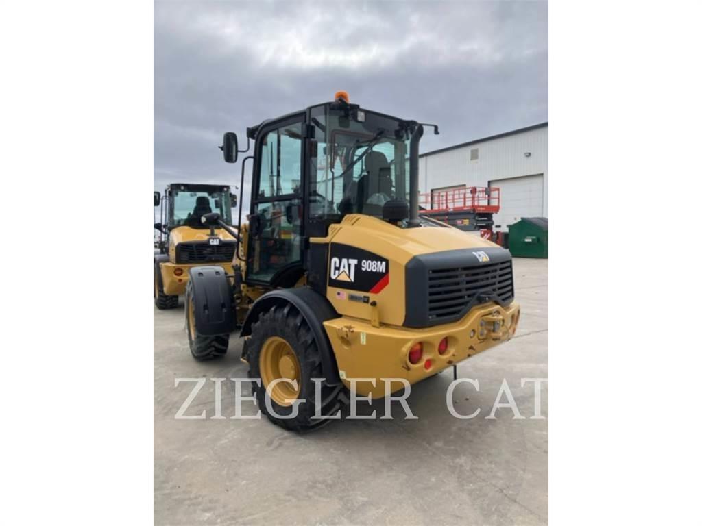 CAT 908M Колесни товарачи