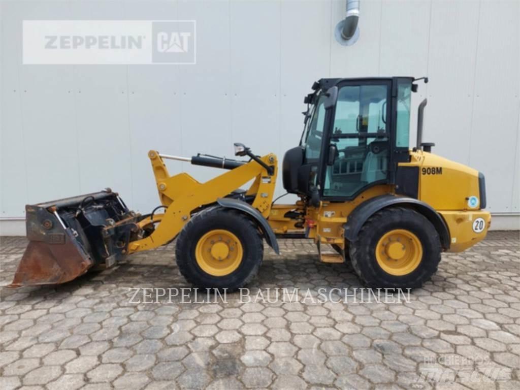CAT 908M Колесни товарачи