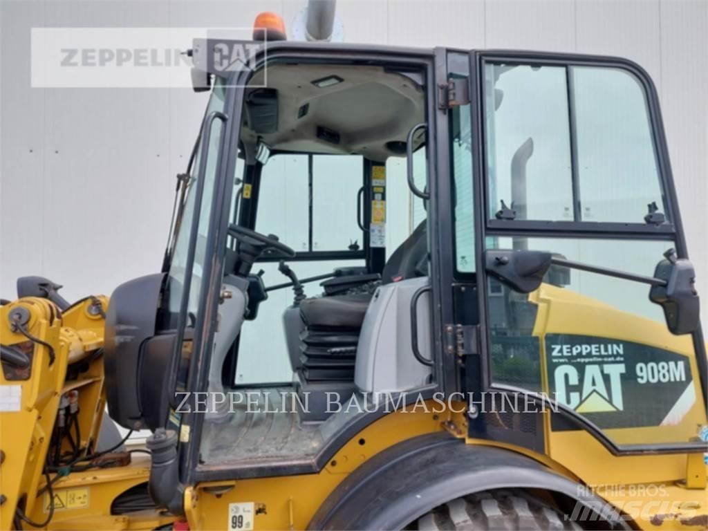 CAT 908M Колесни товарачи