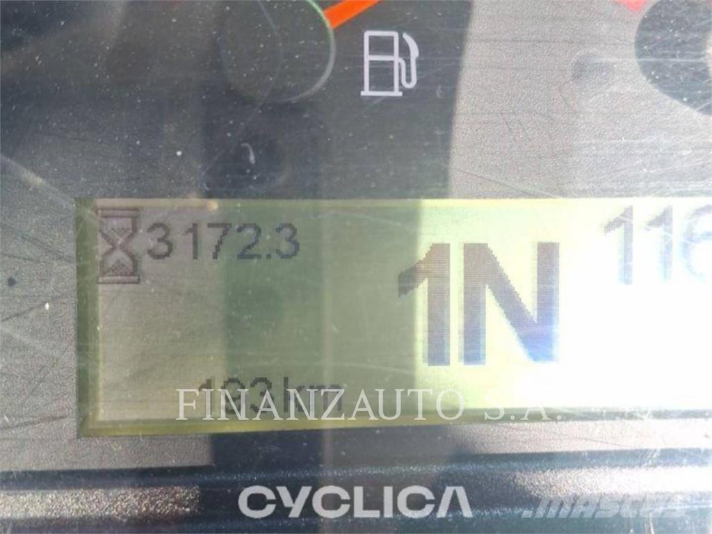 CAT 908M Колесни товарачи